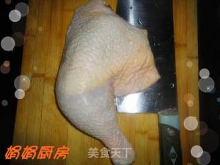 麻辣手撕鸡！的做法步骤：1