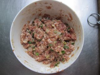 鲜肉馄饨的做法步骤：3