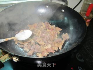 家常菜----青椒鸭杂的做法步骤：3