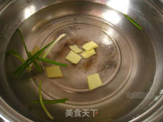 蛤蜊蒸蛋----三个鸡蛋搞定简简单单的奢华菜的做法步骤：1