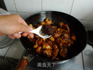 茶树菇炒仔鸡的做法步骤：12