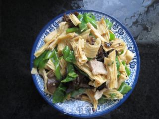 腐竹肉片的做法步骤：11