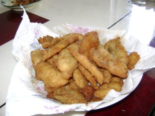 香酥嫩炸鸡片--附送鸡胸的处理方法的做法步骤：17