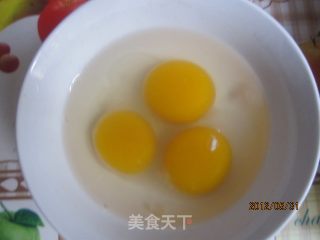 菠菜鸭蛋饼的做法步骤：3