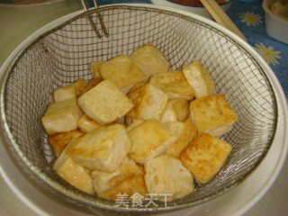 美味“金沙豆腐”的做法步骤：4