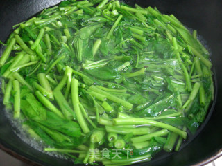 麻酱空心菜的做法步骤：3