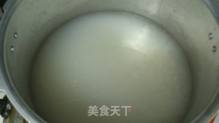 香甜玉米粥的做法步骤：1