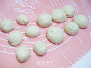 小章鱼面包的做法步骤：3