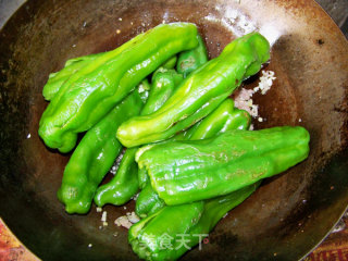 心蓝手制私房菜【虎皮烧辣椒】——丑并温柔着的做法步骤：6