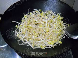 酸辣黄豆芽的做法步骤：3