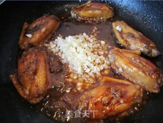 蒜香鸡翅的做法步骤：8