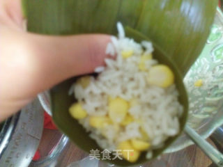 小清新口感  玉米粽子的做法步骤：6