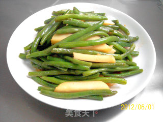 【美食之春交响曲】春之风韵——土豆烧刀豆的做法步骤：7