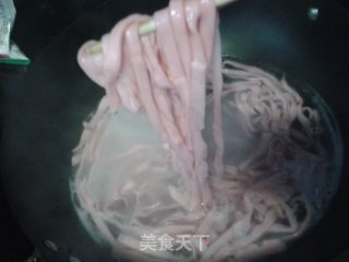 [粉色面条]——纯天然色素的做法步骤：15