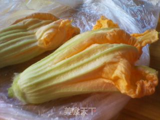 酿瓜花的做法步骤：2