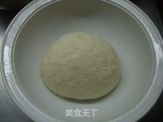 猪肉扁豆馅包子的做法步骤：1