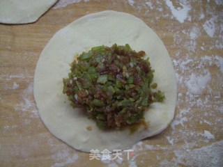 猪肉扁豆馅包子的做法步骤：9