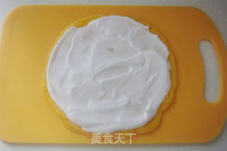 简易版西式甜点——奶油香蕉卷的做法步骤：5