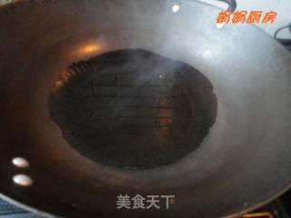 意面中式吃---鲜香火腿木耳炒通心面!~的做法步骤：3
