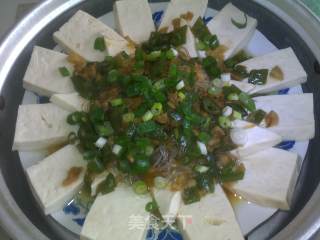 蒜蓉粉丝蒸豆腐的做法步骤：11