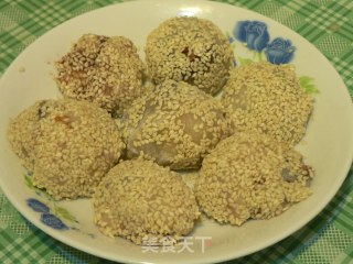 糯米豆沙芝麻炸糕的做法步骤：6