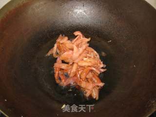 金针菇炒肉丝的做法步骤：4
