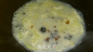 皮蛋冬瓜汤的做法步骤：3
