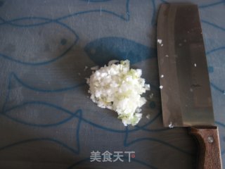 香酥掉渣葱油饼的做法步骤：2