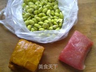 肉末香干炒毛豆的做法步骤：1