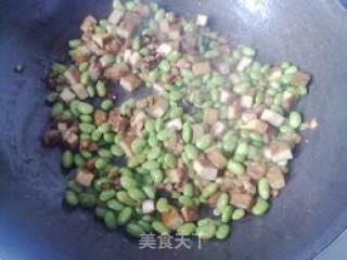 肉末香干炒毛豆的做法步骤：8