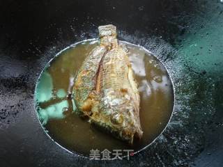 红烧罗非鱼的做法步骤：6
