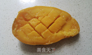 芒果奶昔的做法步骤：3