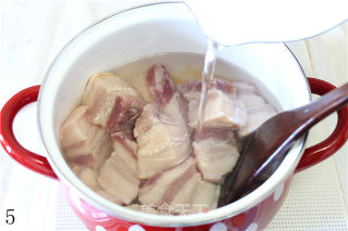 陕西小吃，腊汁肉夹馍的做法步骤：17