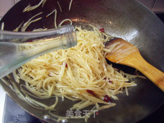 酸辣土豆丝的做法步骤：11