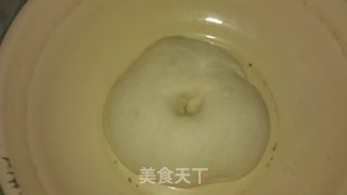 自制五香花卷的做法步骤：3