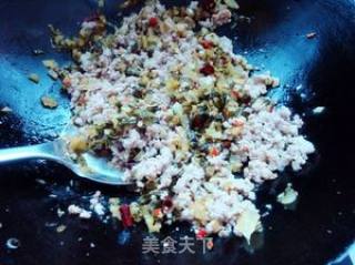 酸菜炒肉的做法步骤：7