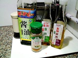 韩式辣鱿鱼的做法步骤：2
