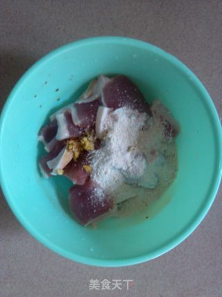 粉蒸肉的做法步骤：2
