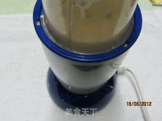 自制花生酱的做法步骤：11