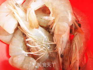 冰奶荔枝虾球的做法步骤：6