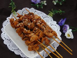 美味停不了——孜然酱香肉串的做法步骤：7