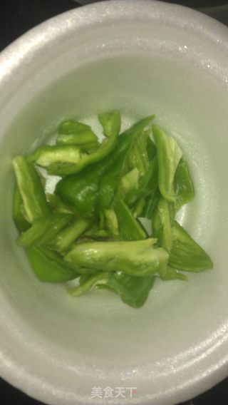 茭白炒鸭心的做法步骤：5