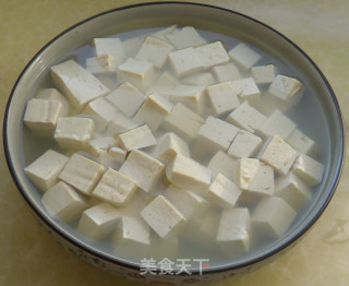 麻婆豆腐的做法步骤：1