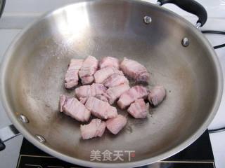 红烧肉炖豆角的做法步骤：3