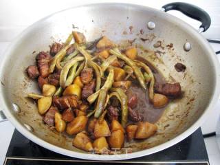 红烧肉炖豆角的做法步骤：9