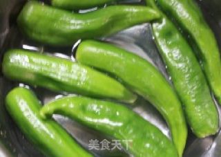 辣椒炒蛋的做法步骤：1