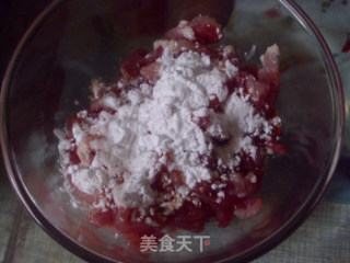 香菇冬笋肉丝炒面的做法步骤：2
