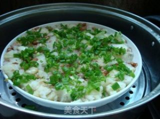 腊肉芋头糕的做法步骤：9