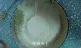 腰果肉松沙拉夹心饼干的做法步骤：2