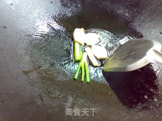 洋葱清炖牛腩的做法步骤：5